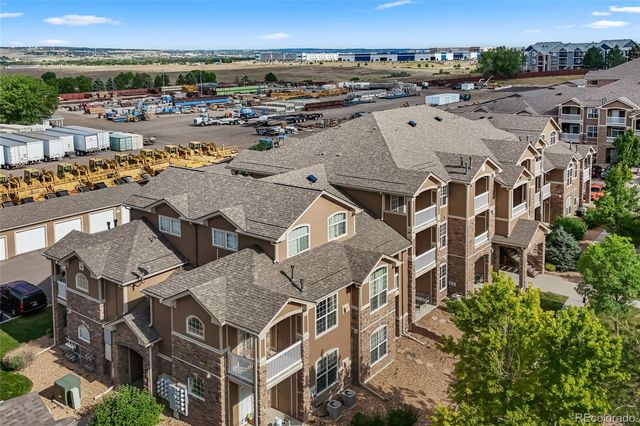 7440 S Blackhawk Street 4-305, Englewood, CO 80112
