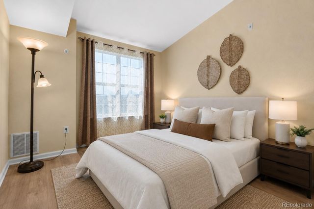 7440 S Blackhawk Street 4-305, Englewood, CO 80112