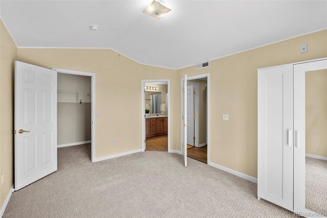 7440 S Blackhawk Street 4-305, Englewood, CO 80112