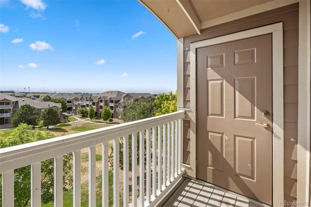 7440 S Blackhawk Street 4-305, Englewood, CO 80112