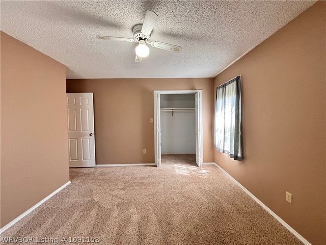 2736 Shadow Lake Drive, Greenwood, AR 72936