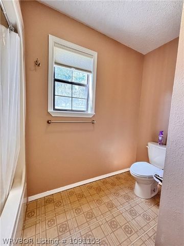 2736 Shadow Lake Drive, Greenwood, AR 72936