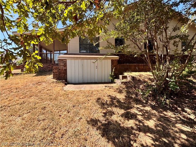 2736 Shadow Lake Drive, Greenwood, AR 72936
