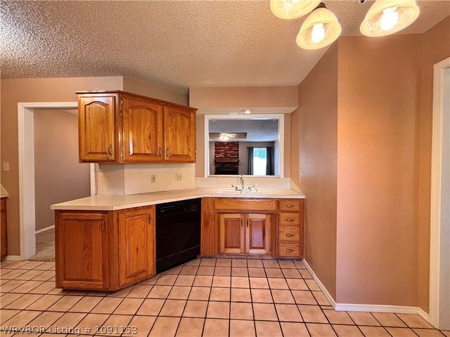 2736 Shadow Lake Drive, Greenwood, AR 72936