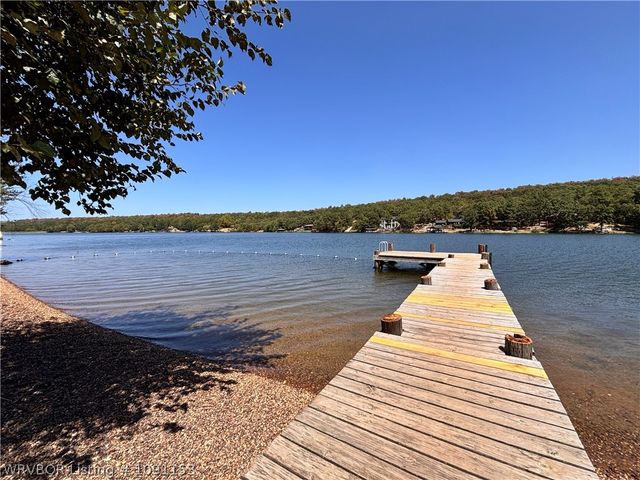 2736 Shadow Lake Drive, Greenwood, AR 72936