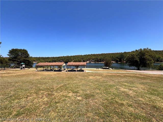 2736 Shadow Lake Drive, Greenwood, AR 72936