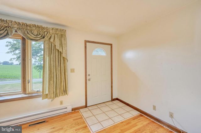 827 N 8TH AVE, Lebanon, PA 17046