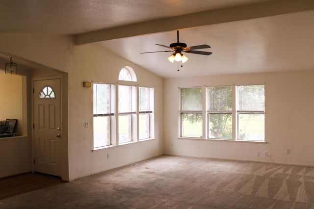 12245 Hobday Rd, Wilton, CA 95693