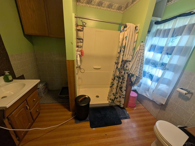1570 Schust Road, Saginaw, MI 48604