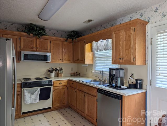 132 Altan Ridge Drive, Monroe, NC 28112