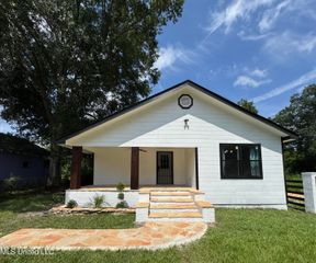 716 New Orleans Street, Hattiesburg, MS 39401
