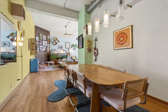 1800 W Roscoe Street 521, Chicago, IL 60657
