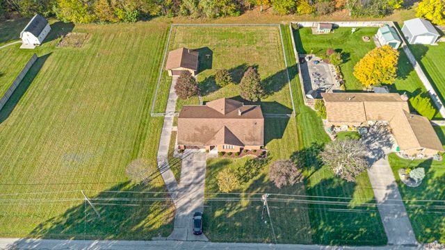 55795 Cedar Road, Mishawaka, IN 46545