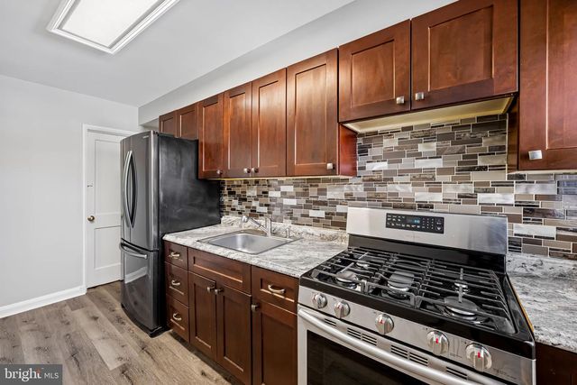 7520 DURWOOD RD, Dundalk, MD 21222