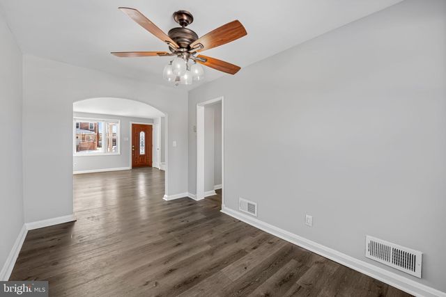 7520 DURWOOD RD, Dundalk, MD 21222