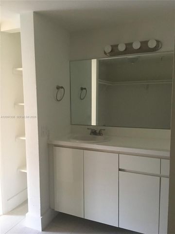 395 NE 21st Street 304, Miami, FL 33137