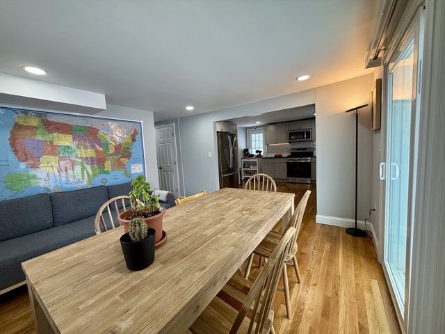 70 Seminole Ave, Waltham, MA 02451