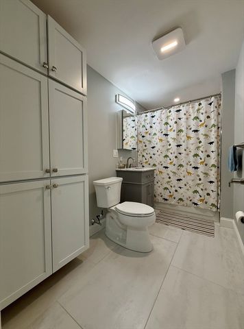 70 Seminole Ave, Waltham, MA 02451