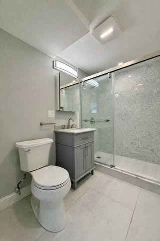 70 Seminole Ave, Waltham, MA 02451