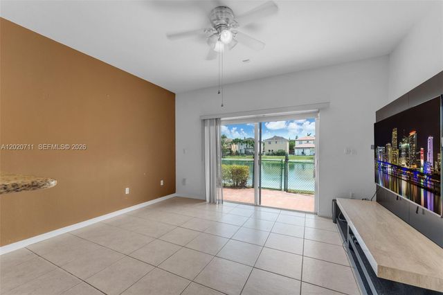 11318 NW 44th Ter, Doral, FL 33178