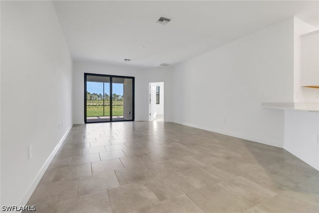 19728 Hinkley DR, Estero, FL 33928