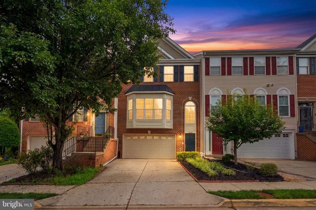 13280 MAPLE CREEK LN, Centreville, VA 20120
