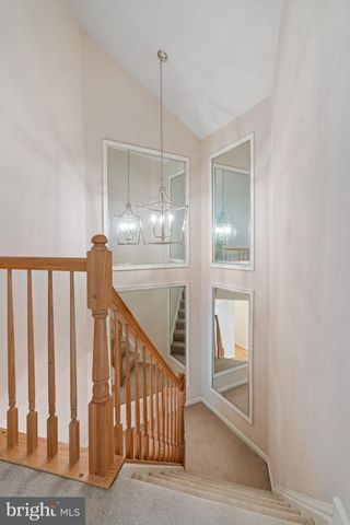 13280 MAPLE CREEK LN, Centreville, VA 20120