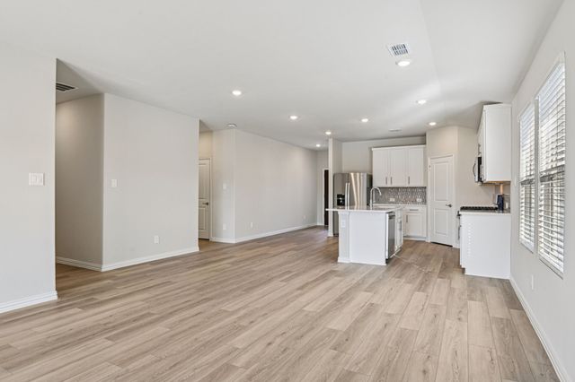 4212 Palestine Drive, Farmersville, TX 75442