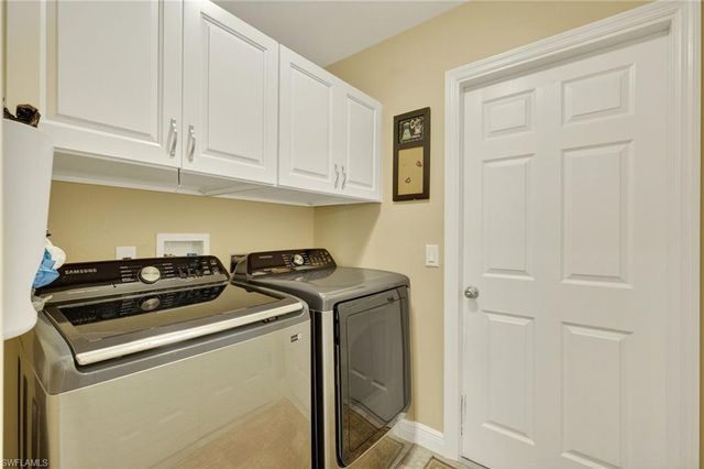 2820 SW 29th PL, Cape Coral, FL 33914