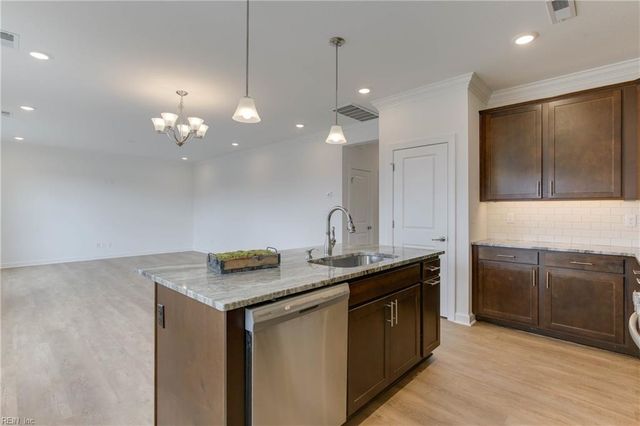MM Carter, Chesapeake, VA 23321