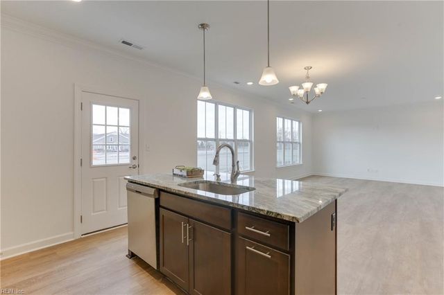 MM Carter, Chesapeake, VA 23321