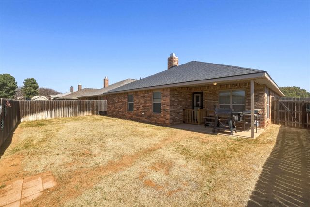 8808 Rochester Avenue, Lubbock, TX 79424