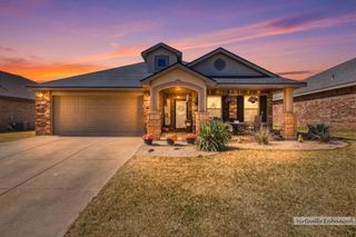 8808 Rochester Avenue, Lubbock, TX 79424
