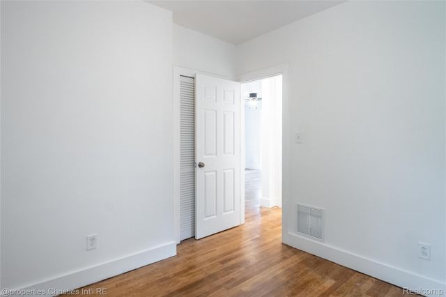 4373 Balfour Road, Detroit, MI 48224