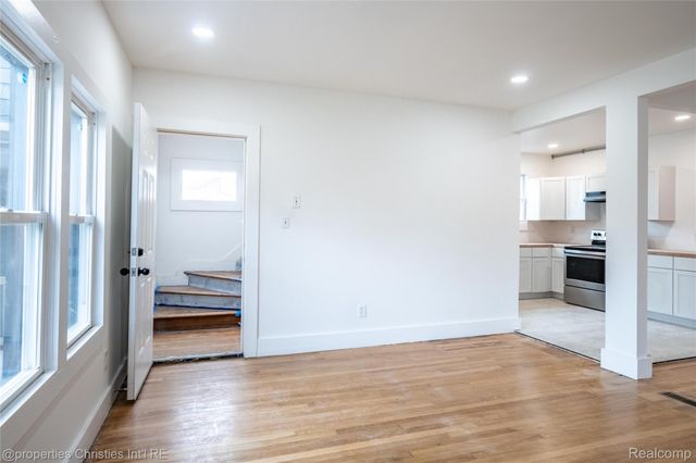 4373 Balfour Road, Detroit, MI 48224