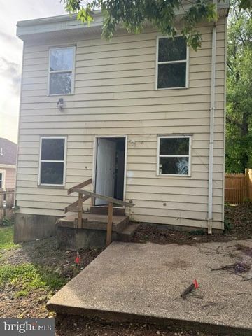 5707 DAVEY ST, Capitol Heights, MD 20743