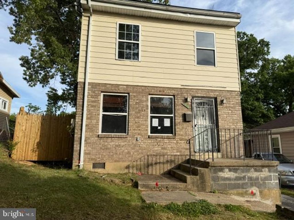 5707 DAVEY ST, Capitol Heights, MD 20743
