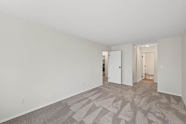 181 Little Canada Road E 219, Little Canada, MN 55117