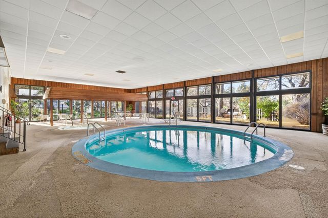 181 Little Canada Road E 219, Little Canada, MN 55117