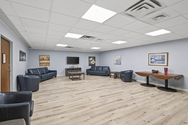 181 Little Canada Road E 219, Little Canada, MN 55117