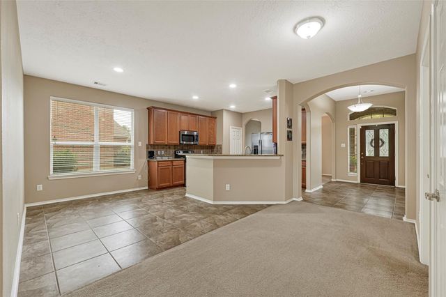 13610 Summer Spring Lane, Rosharon, TX 77583