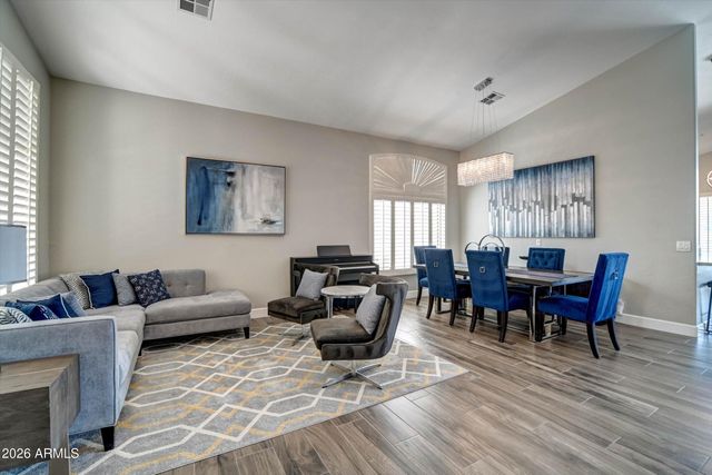 9045 E Casitas Del Rio Drive, Scottsdale, AZ 85255