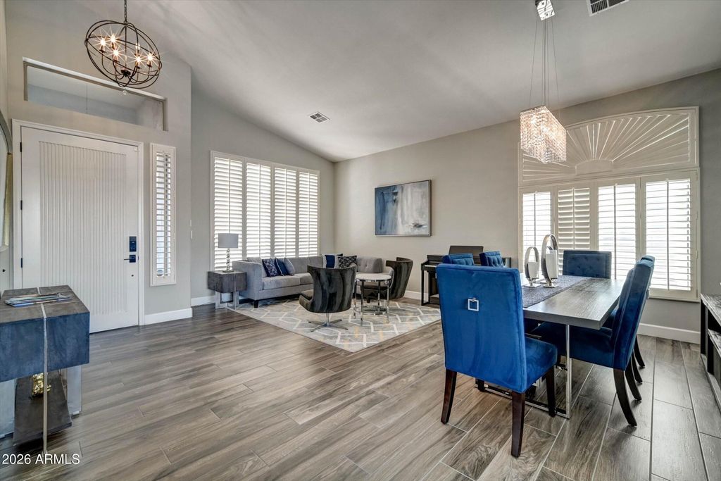 9045 E Casitas Del Rio Drive, Scottsdale, AZ 85255