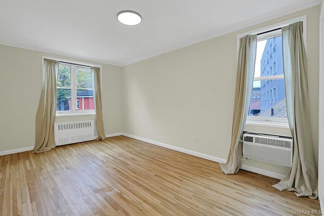 3363 Sedgwick Avenue 4D, Bronx, NY 10463