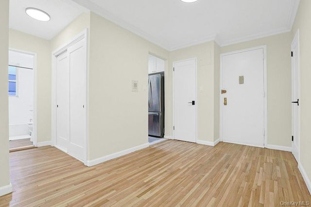 3363 Sedgwick Avenue 4D, Bronx, NY 10463