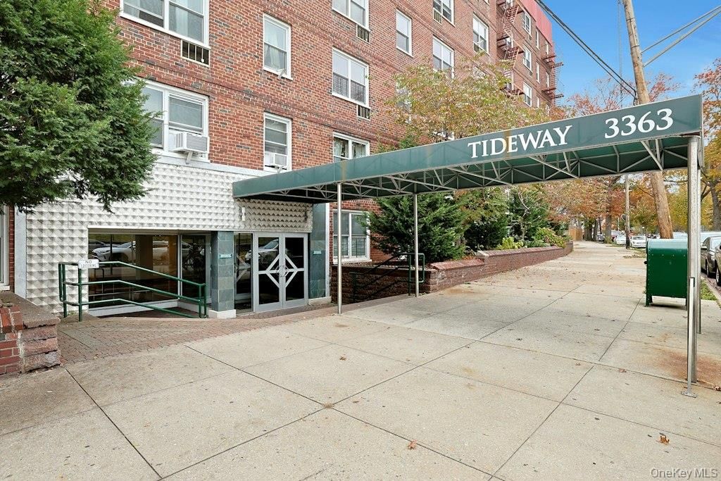 3363 Sedgwick Avenue 4D, Bronx, NY 10463 — exterior