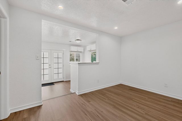 347 62nd Street NW, Albuquerque, NM 87105