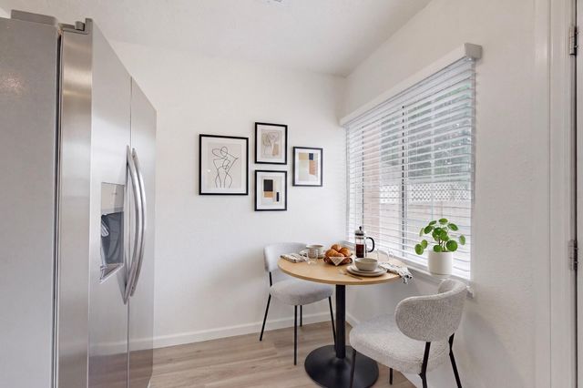 347 62nd Street NW, Albuquerque, NM 87105