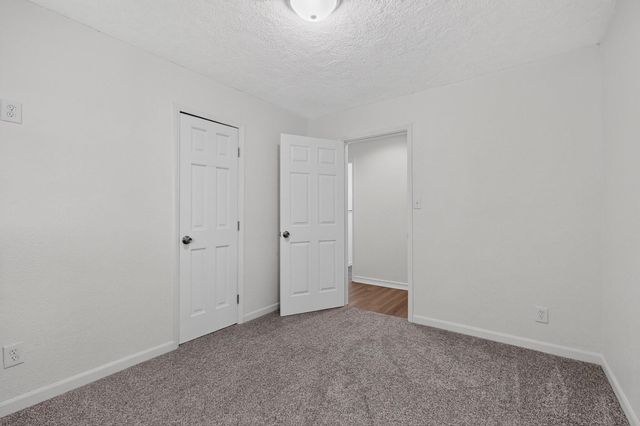 347 62nd Street NW, Albuquerque, NM 87105