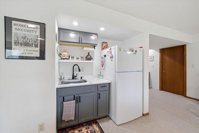 2029 White Pine LANE, Sheboygan, WI 53083